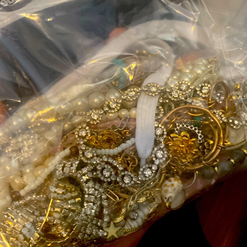 Bag of Jewlery